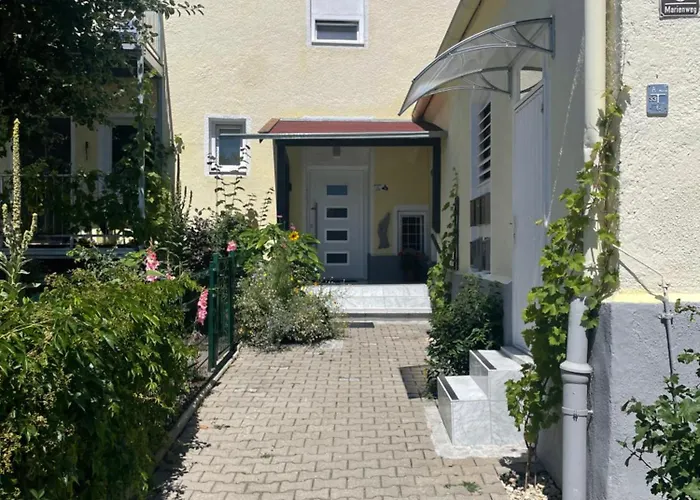 Homestay - Ferienwohnung